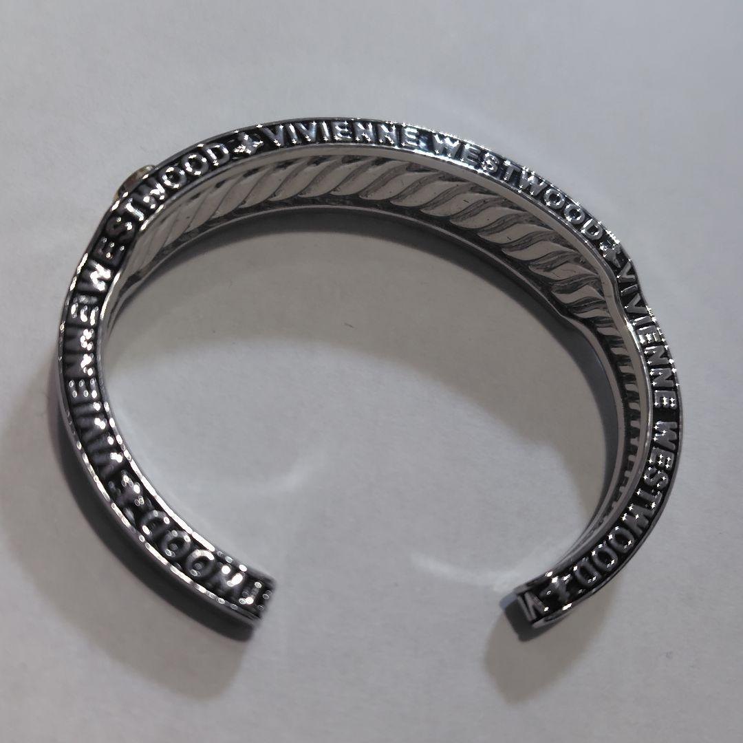 Vivienne Westwood シルバー バングル