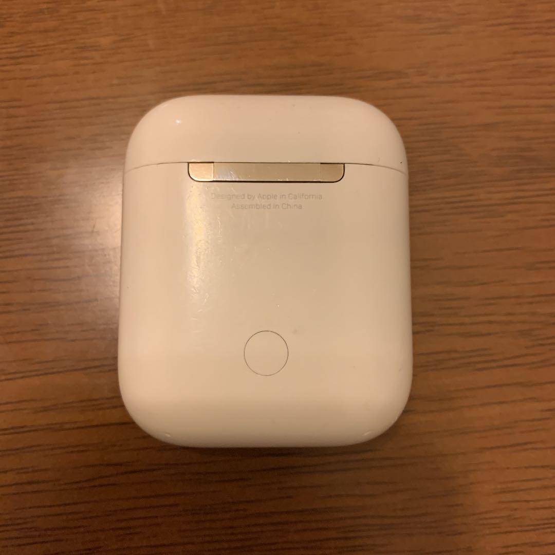 AirPods 充電器のみ