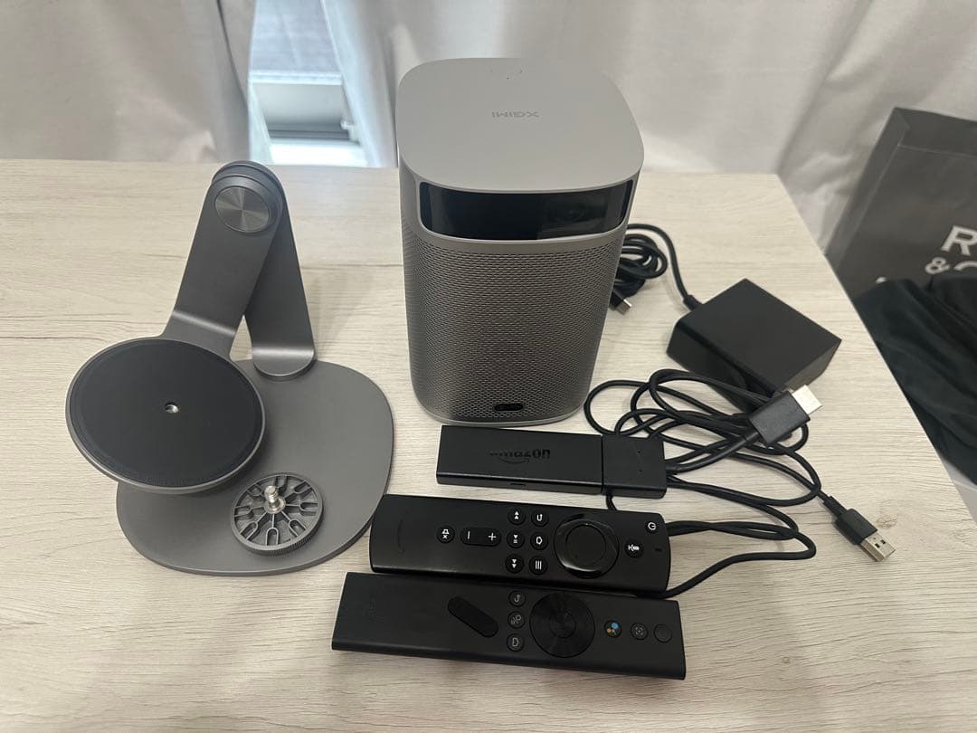 XGIMI MOGO2本体 スタンドセットFirestick付き
