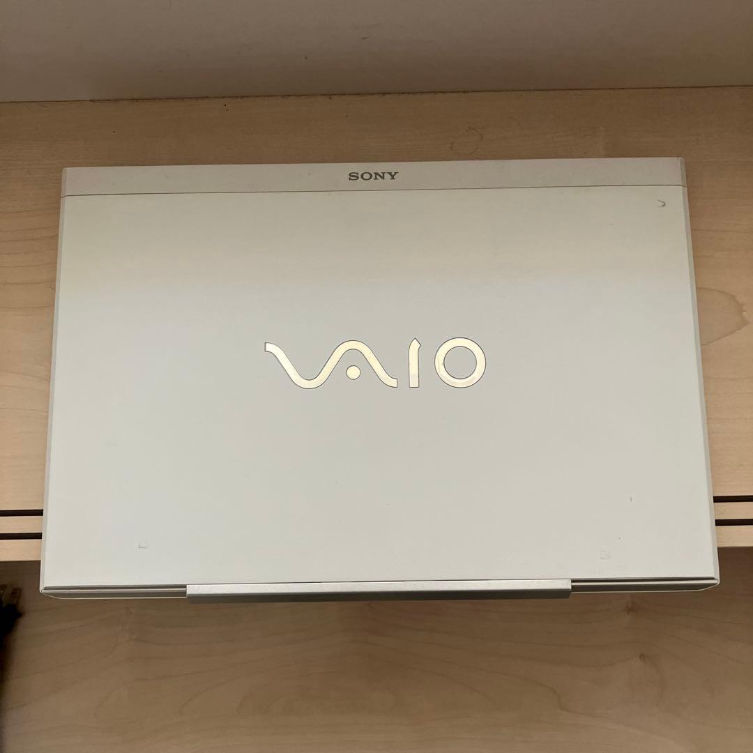 him0703　SONY VAIO VPCSB4AJ 軽量コンパクトノート