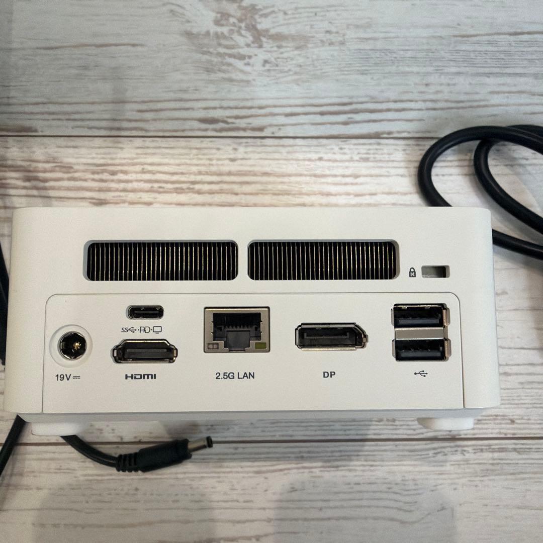 ミニスフォーラム MINISFORUM ミニパソコン