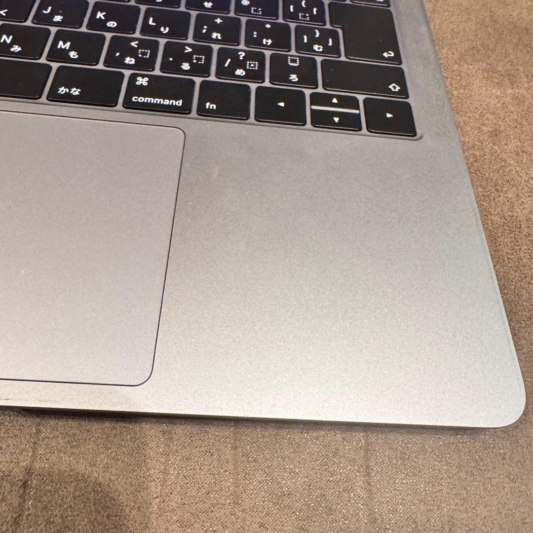 【美品】Apple MacBook Air 2018 13.3 inch