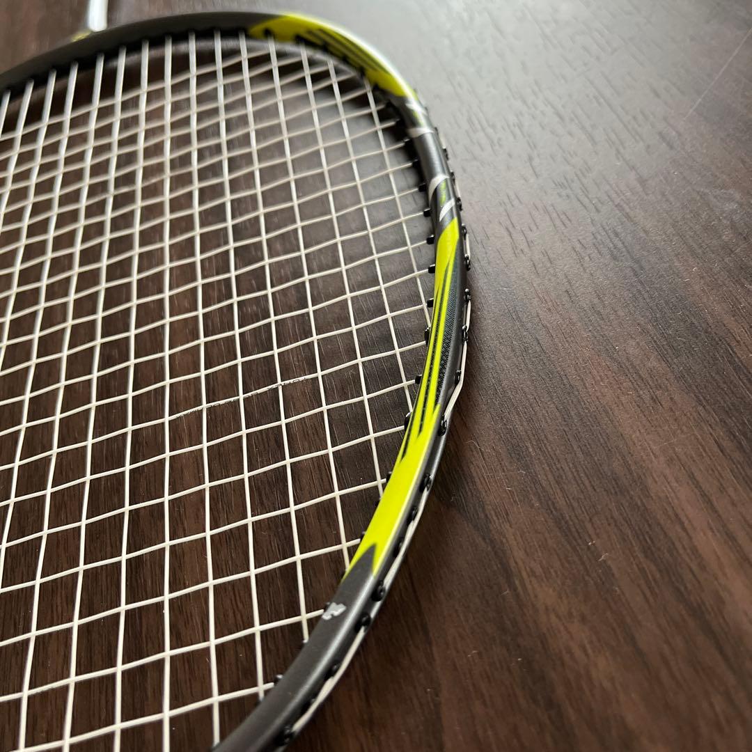 バドミントンラケット ARCSABER7 PRO 4UG6