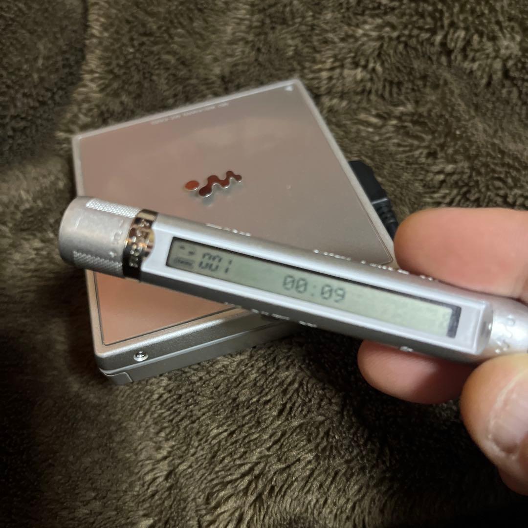 SONY ポータブルMDプレーヤー 本体と付属品美品