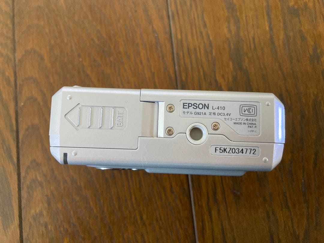 EPSON デジタルカメラ・BUFFALO SDカード128MD