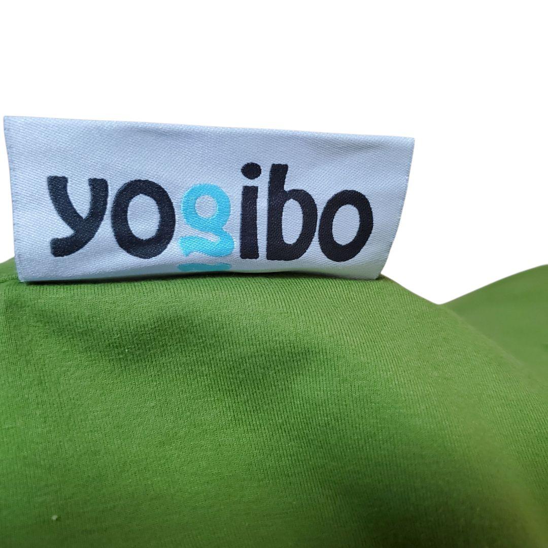 【状態良好】yogibo ピラミッド グリーン　CT-6817 (NH)