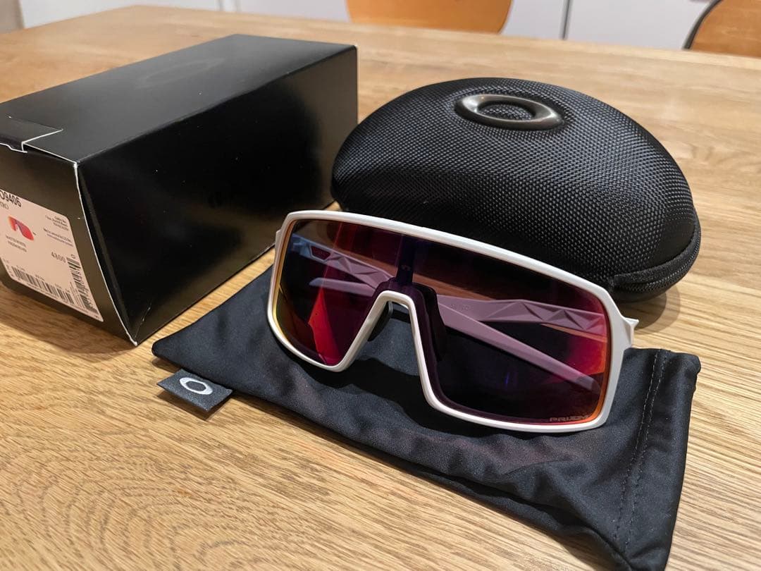 小物 Oakley SUTRO PRIZM ROAD Matte White