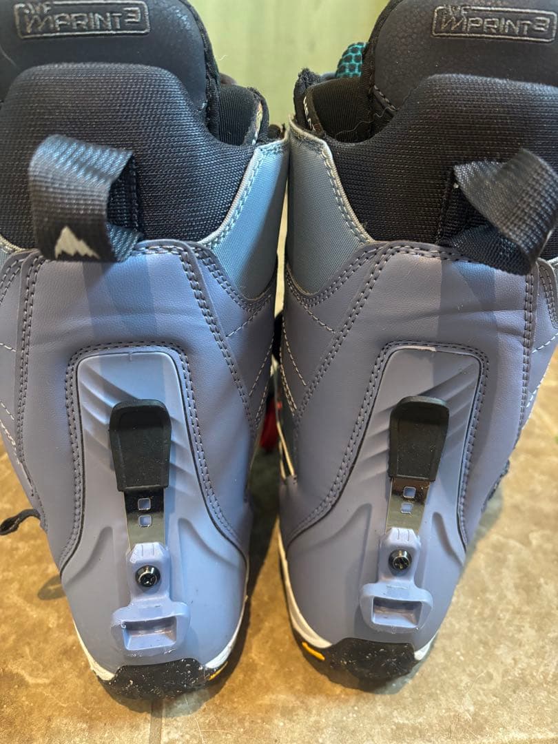 BURTON STEPON FELIX 女性用スノーボードブーツ BOA