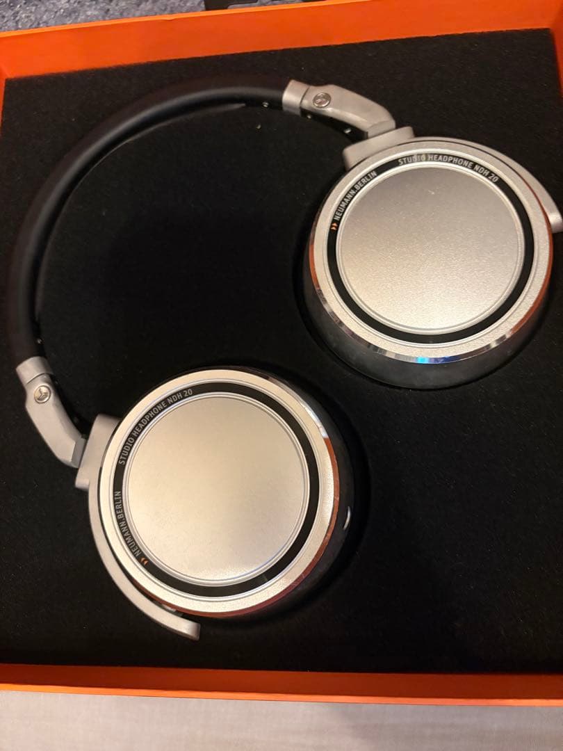 NEUMANN(ノイマン) NDH20 スタジオ用密閉型モニターヘッドフォン