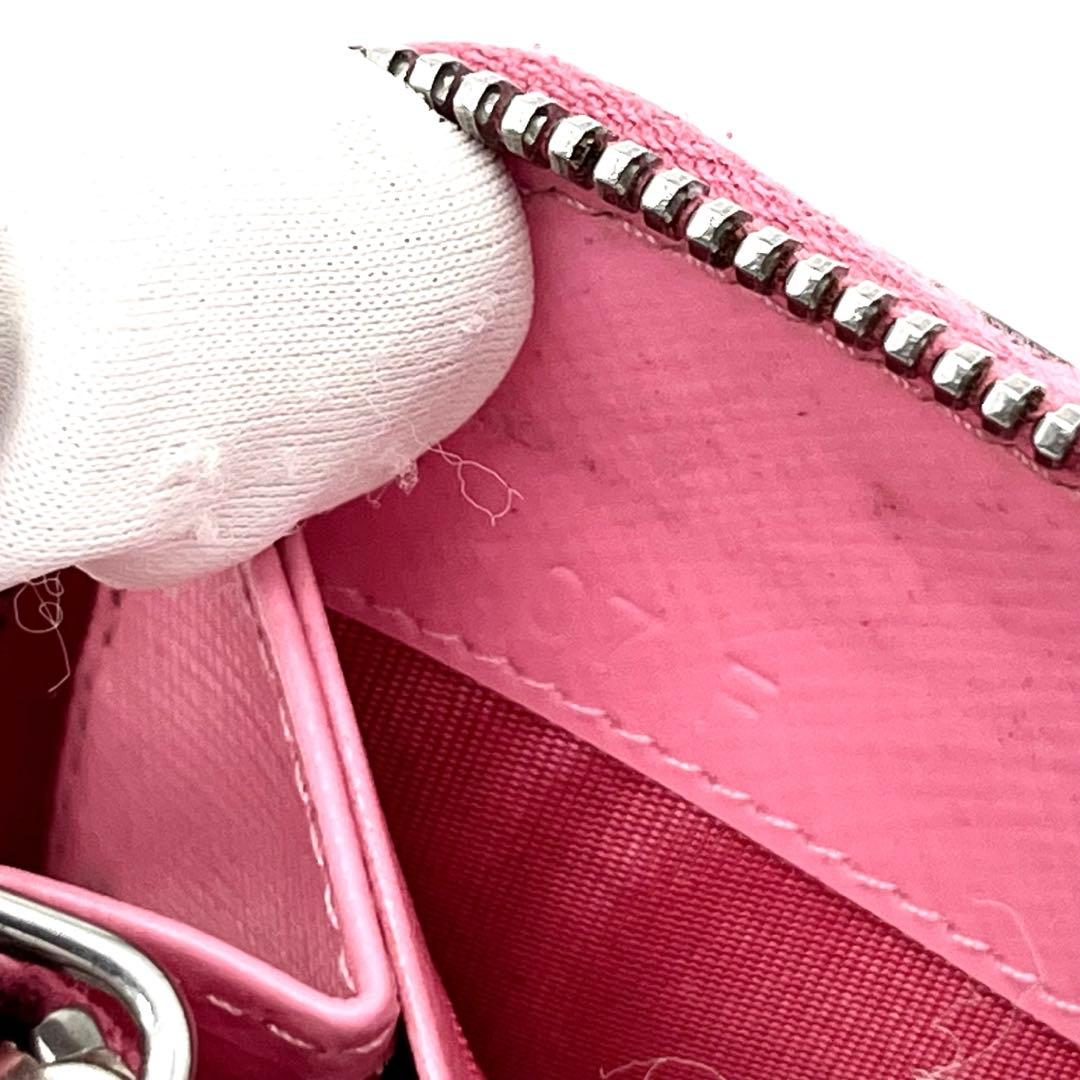 【希少】PRADA ラウンドファスナー　エレファント　ゾウ　動物　レザー　ピンク