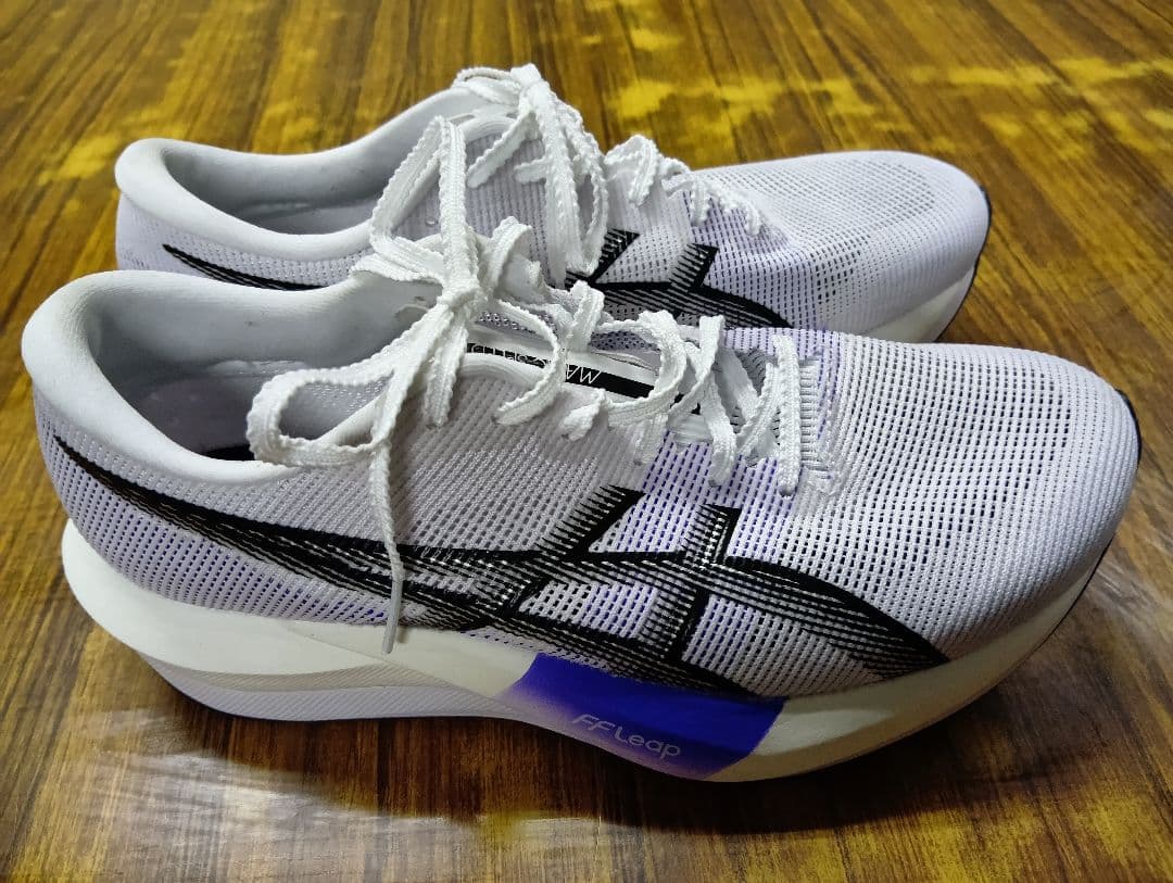 ASICS マジックスピード5 26.0cm ホワイト/ブラック