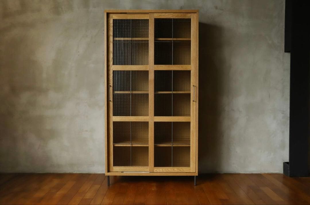 アデペシュ/カデル スライドガラスキャビネット ハイ /収納キャビネット