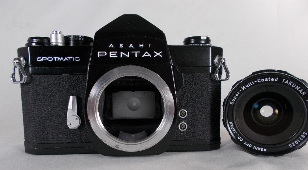 フィルムカメラ 整備済　Pentax SP　+ 広角レンズ 28mm　P260