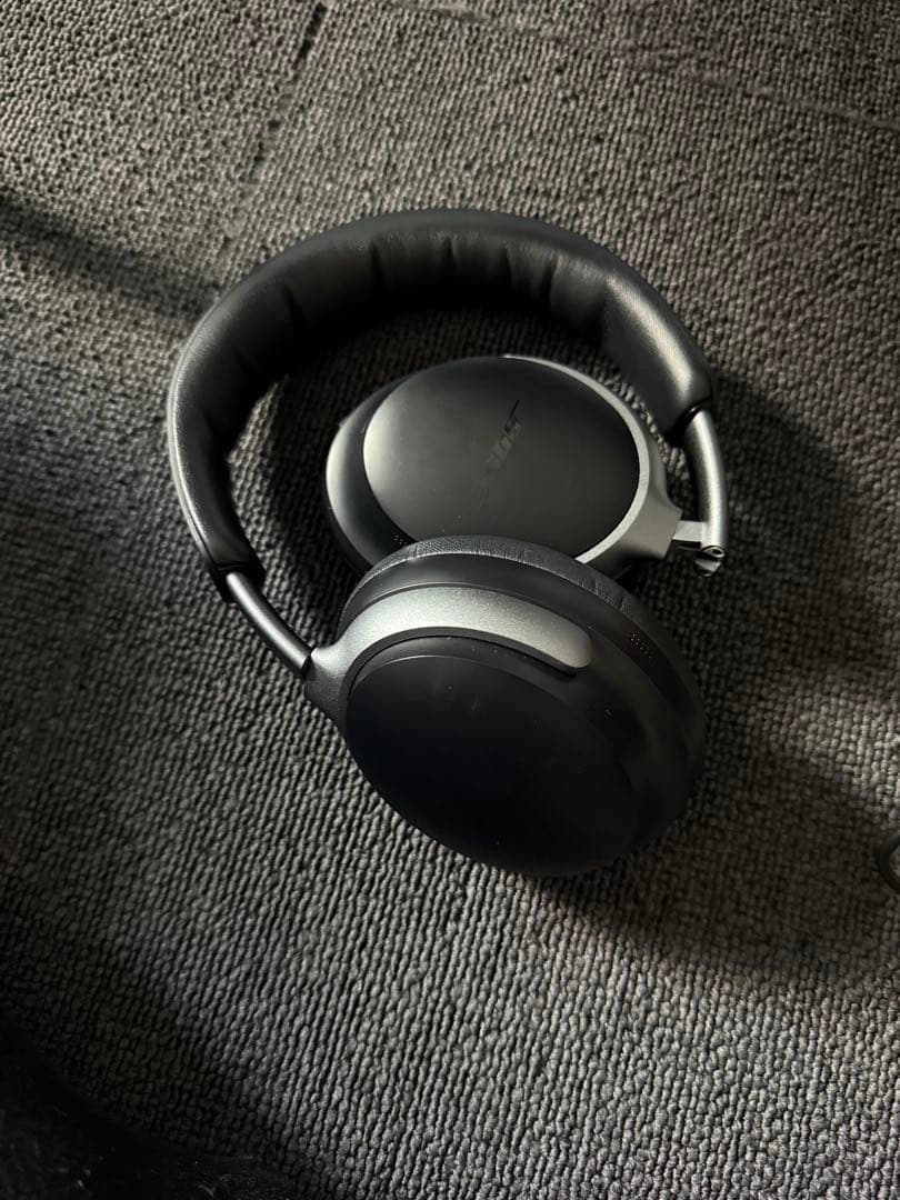ワイヤレスヘッドホン ブラック