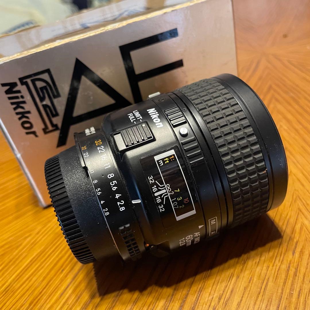 AF MICRO NIKKOR 60mm f/2.8 ニコン　レンズ　箱入り