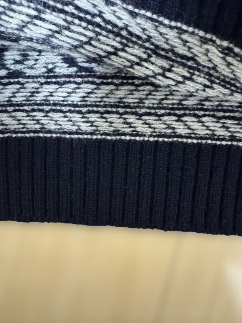 psicom サイコム　ニット　Mサイズ