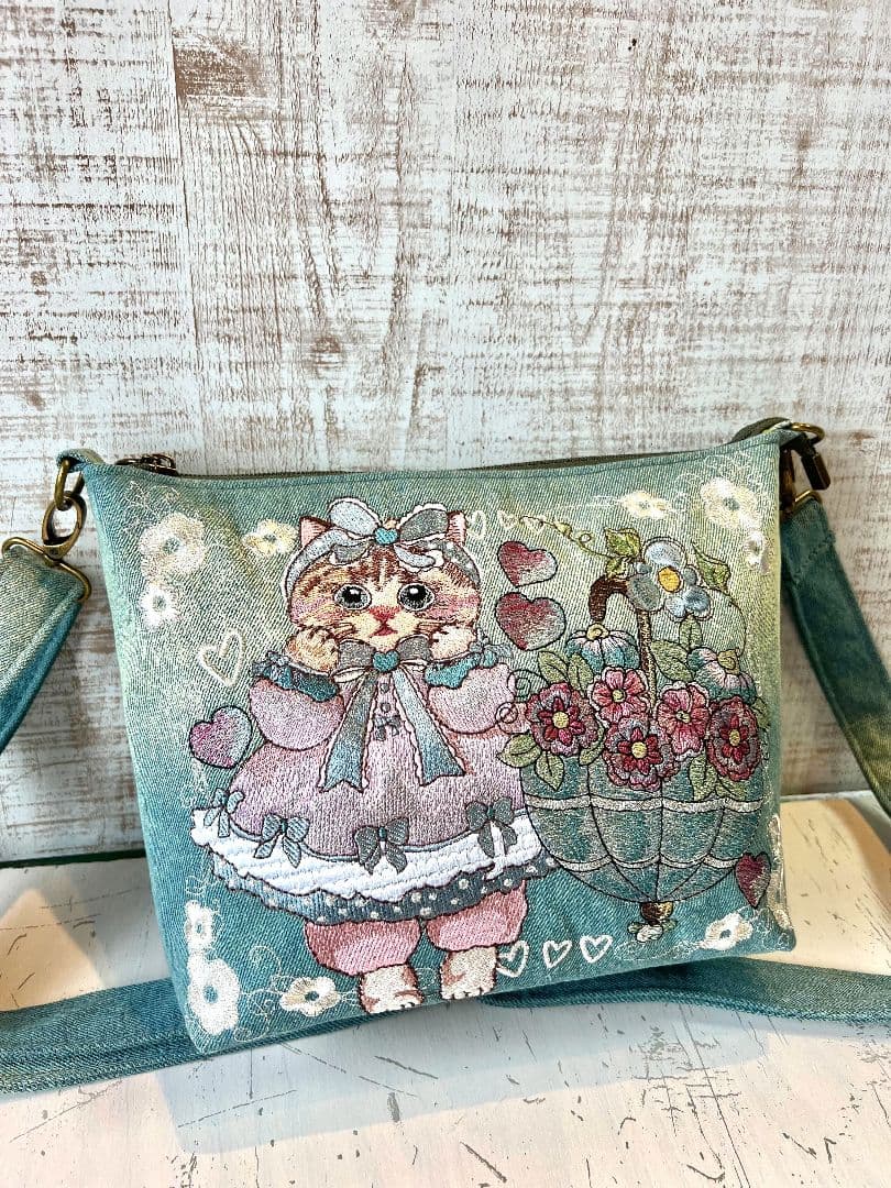 インディゴグラデデニム♡刺繍のショルダーバッグ♡フリルリボン猫ちゃん