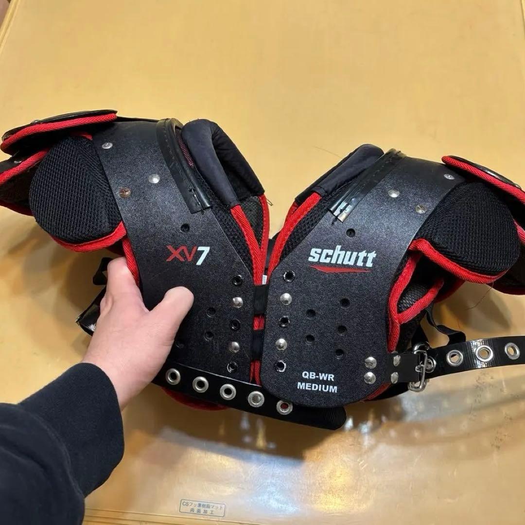 schutt XV7 ショルダーパッド QB-WR MEDIUM