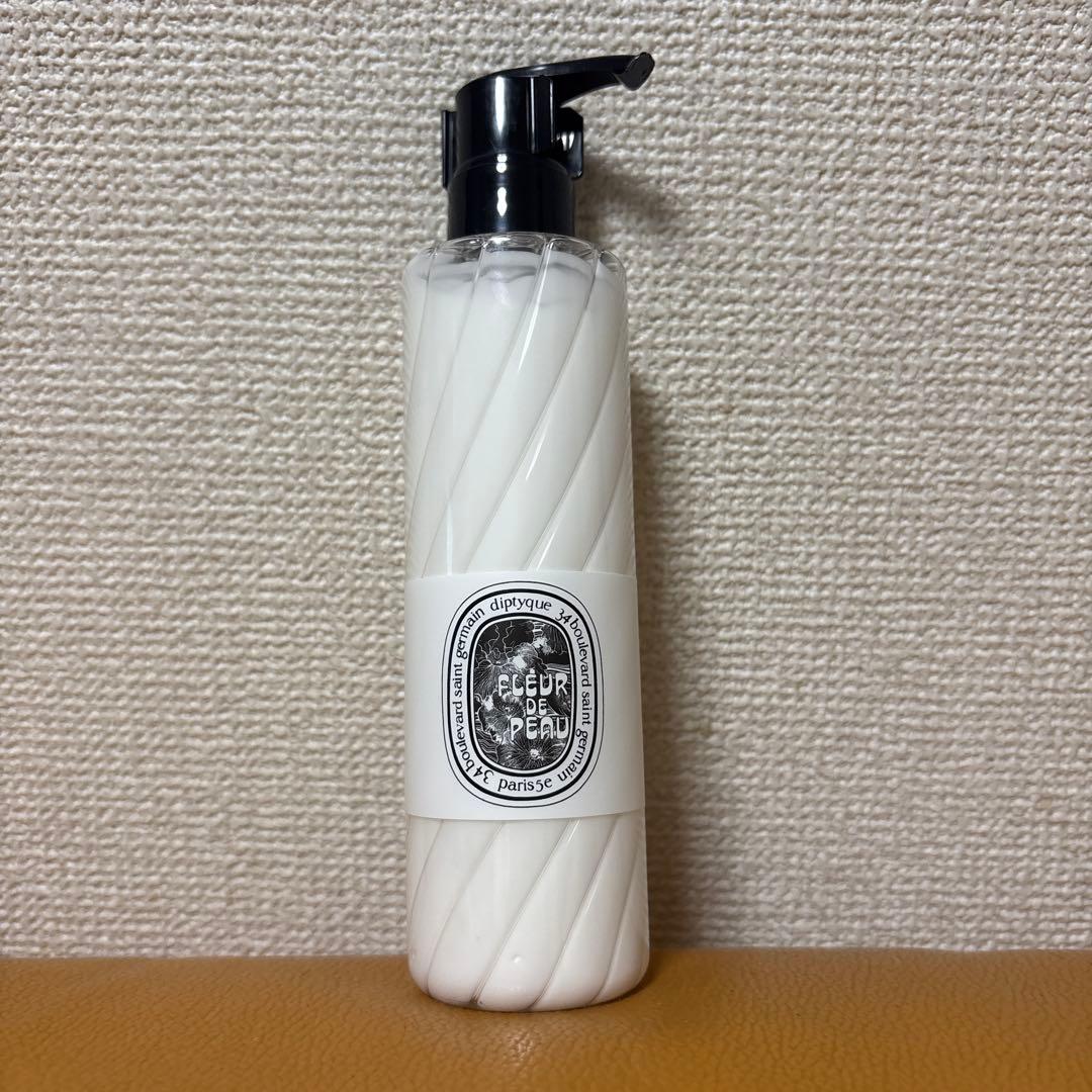 DIPTYQUE ボディローション 200ml フルールドゥポー