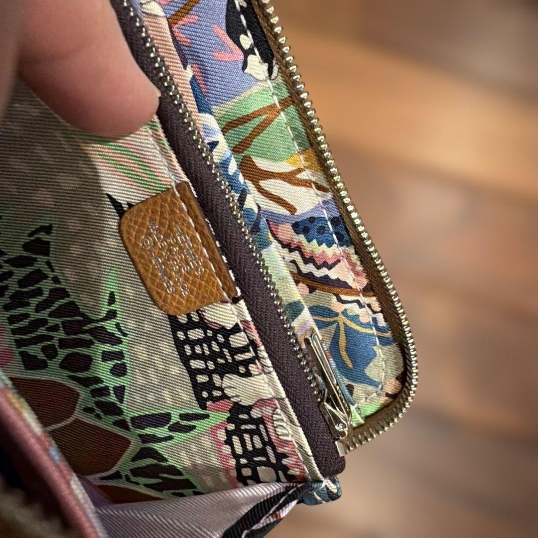 エルメス HERMES シルクインコンパクト
