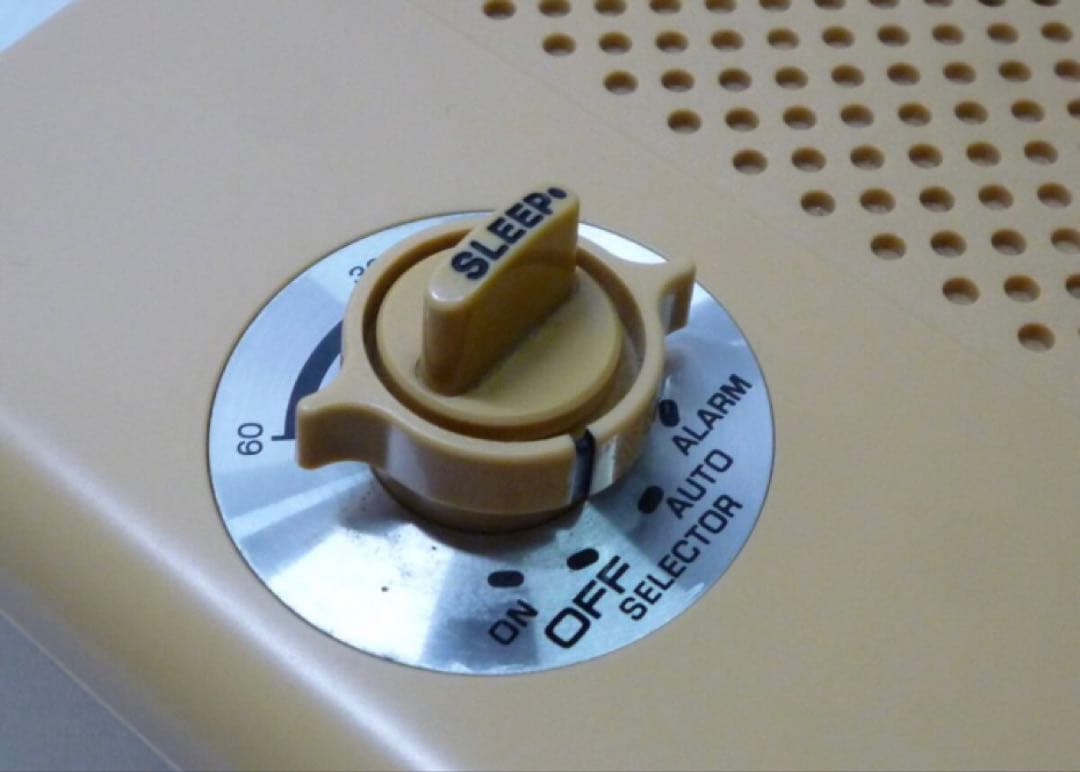 National Panasonic RC-185 パタパタ時計 Amラジオ