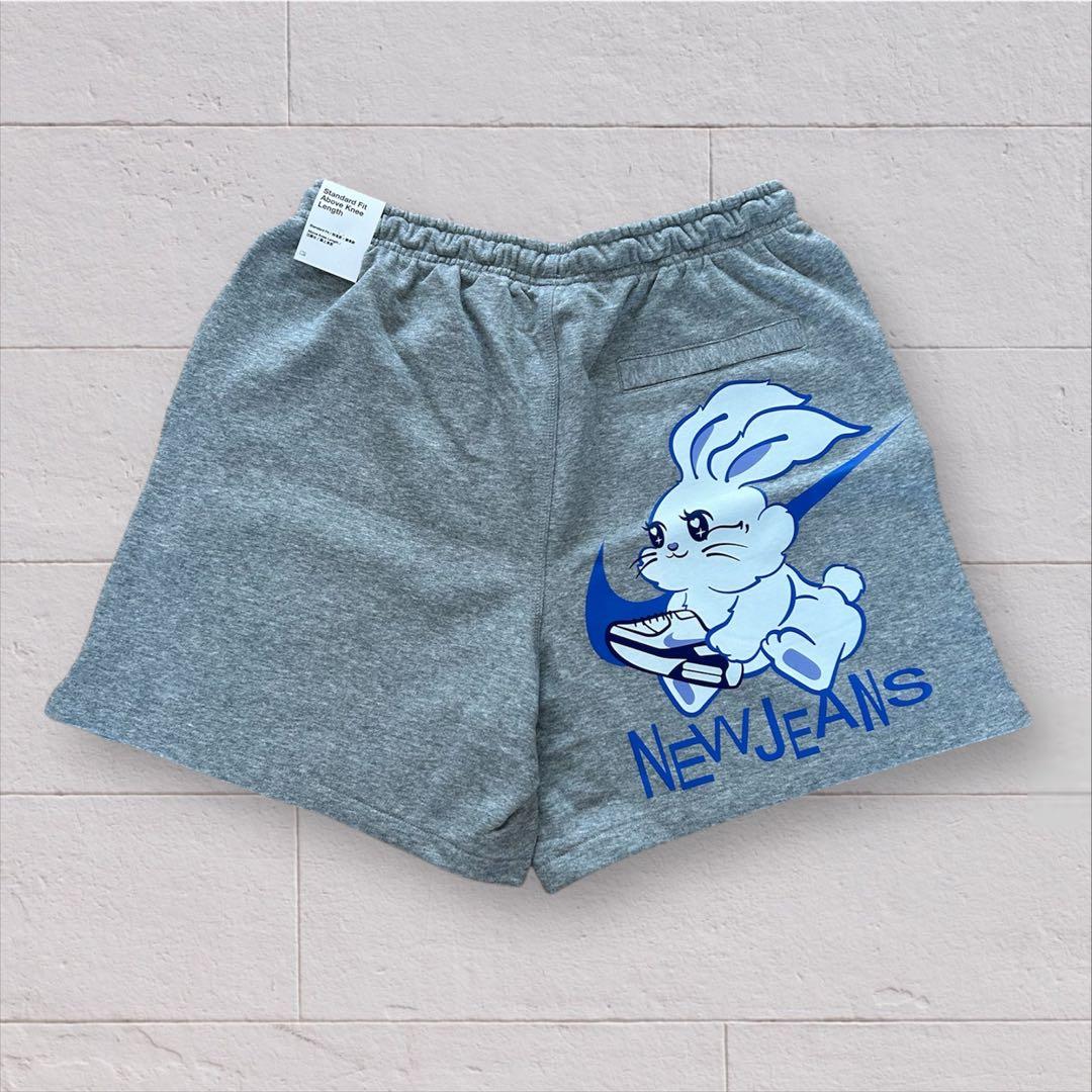 NIKE スウェットショートパンツ グレー Mサイズ NewJeansプリント