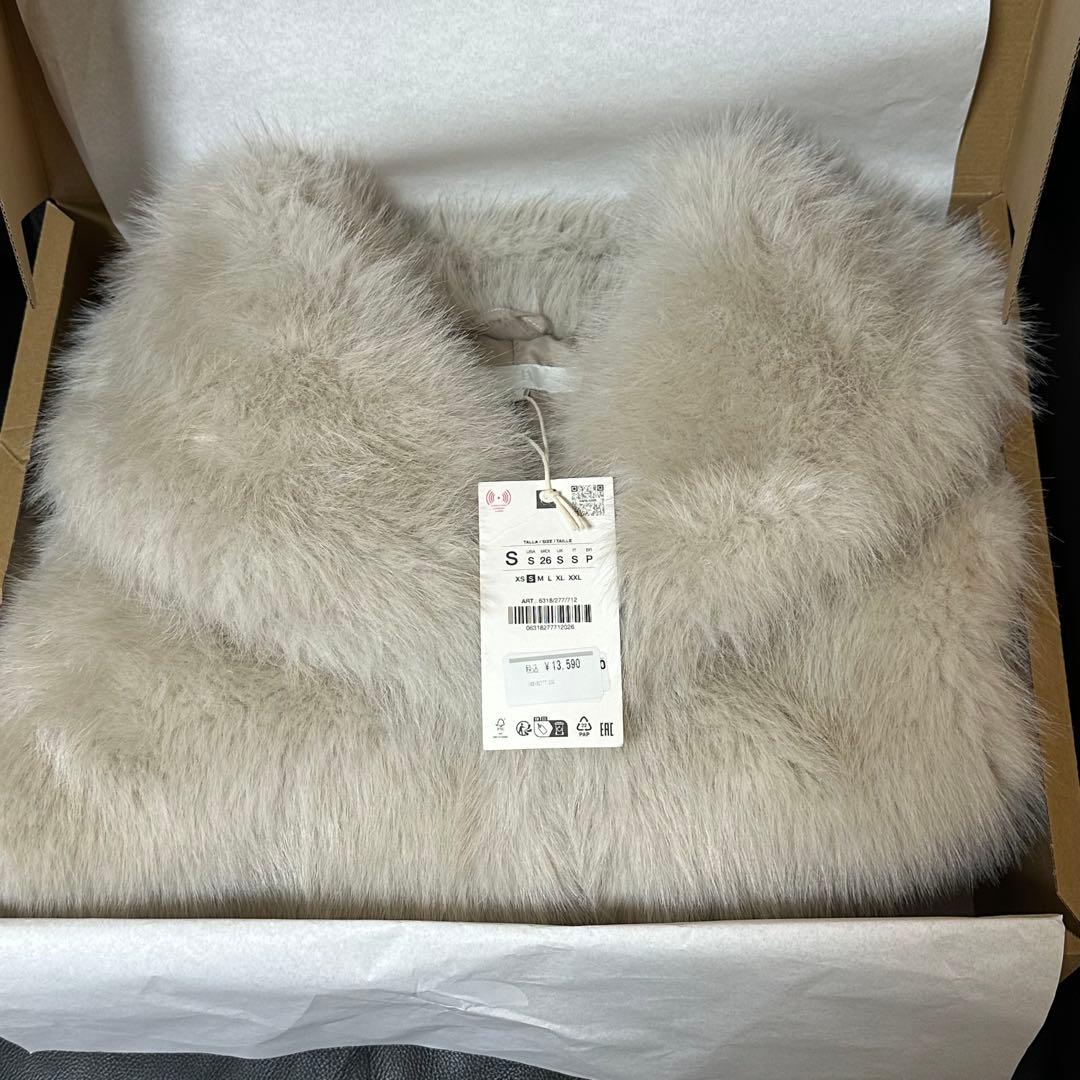 ZARA フェイクファーショートコートラペルカラー S 新品 エクリュ ベージュ