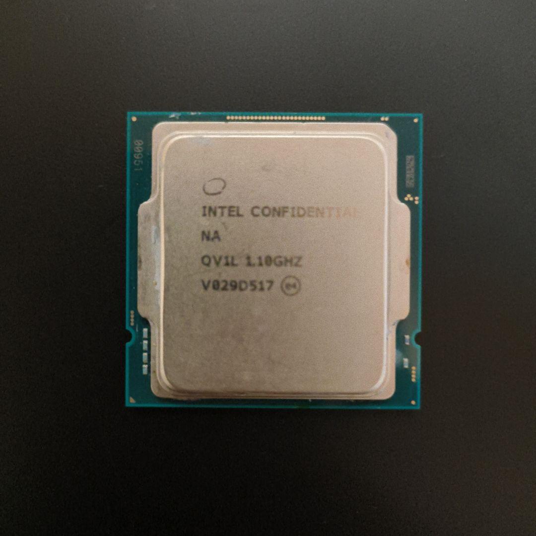 QV1L (Intel Core i9 11900T相当のES品)