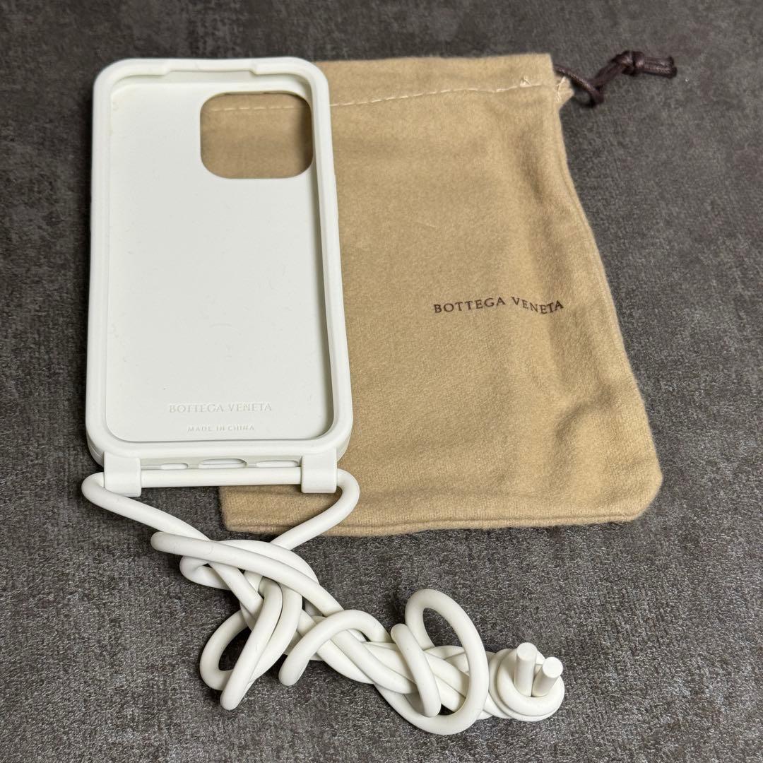 iPhone14pro ケース Bottega ホワイト 白 ストラップ