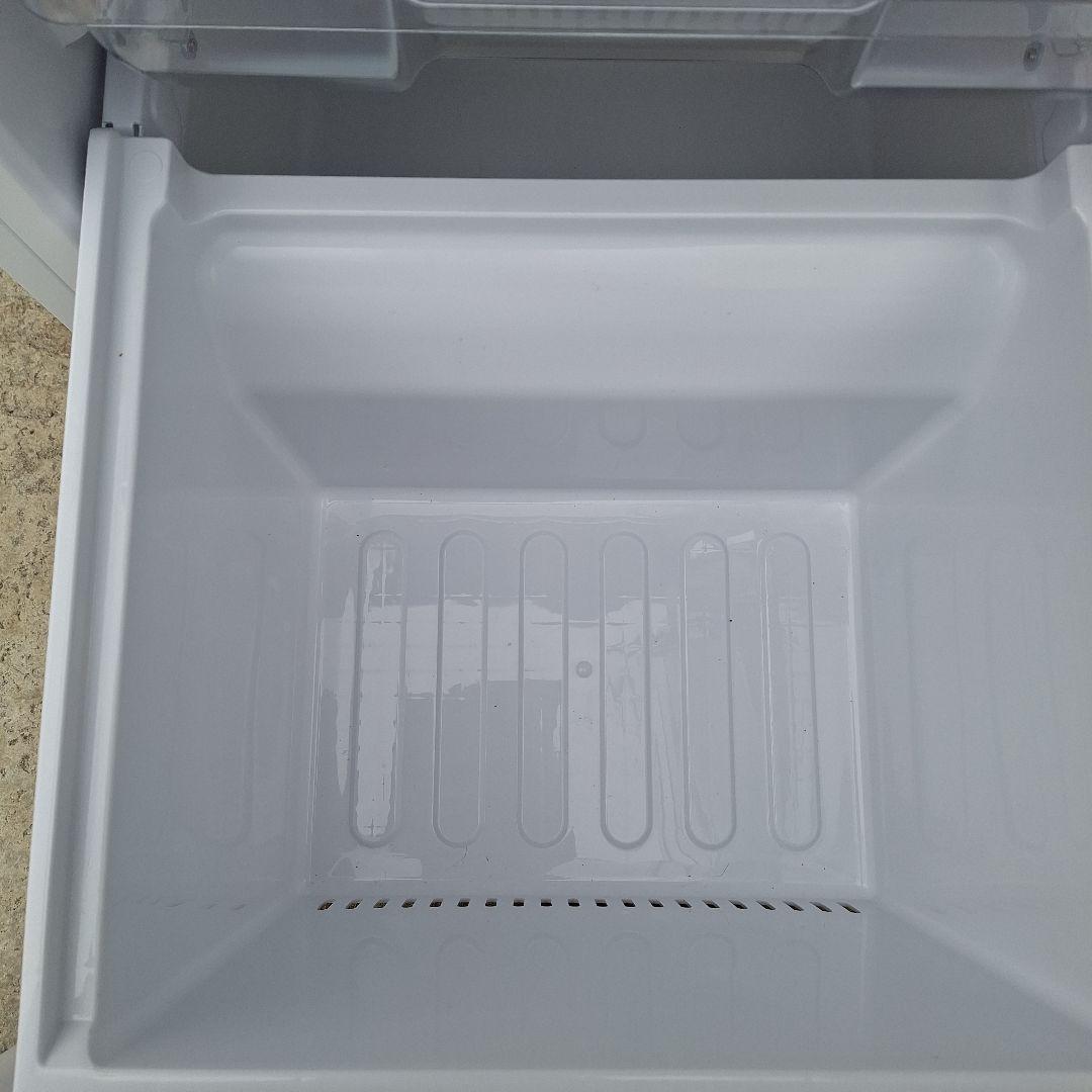 【美品】シャープ ノンフロン冷凍冷蔵庫 ホワイト 【2023年製】