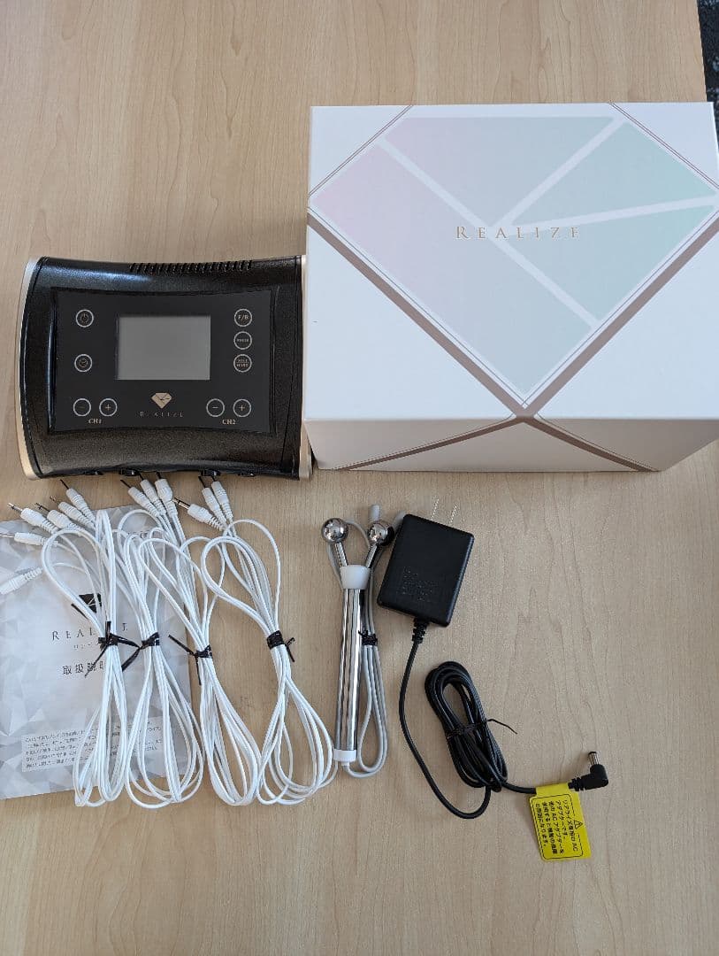 スリムビューティハウス　リアライズ　REALIZE 美容機器