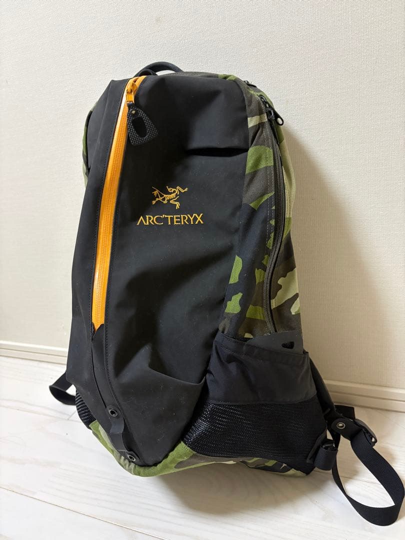 希少 アークテリクス ビームス別注 ARRO22 迷彩柄 リュック