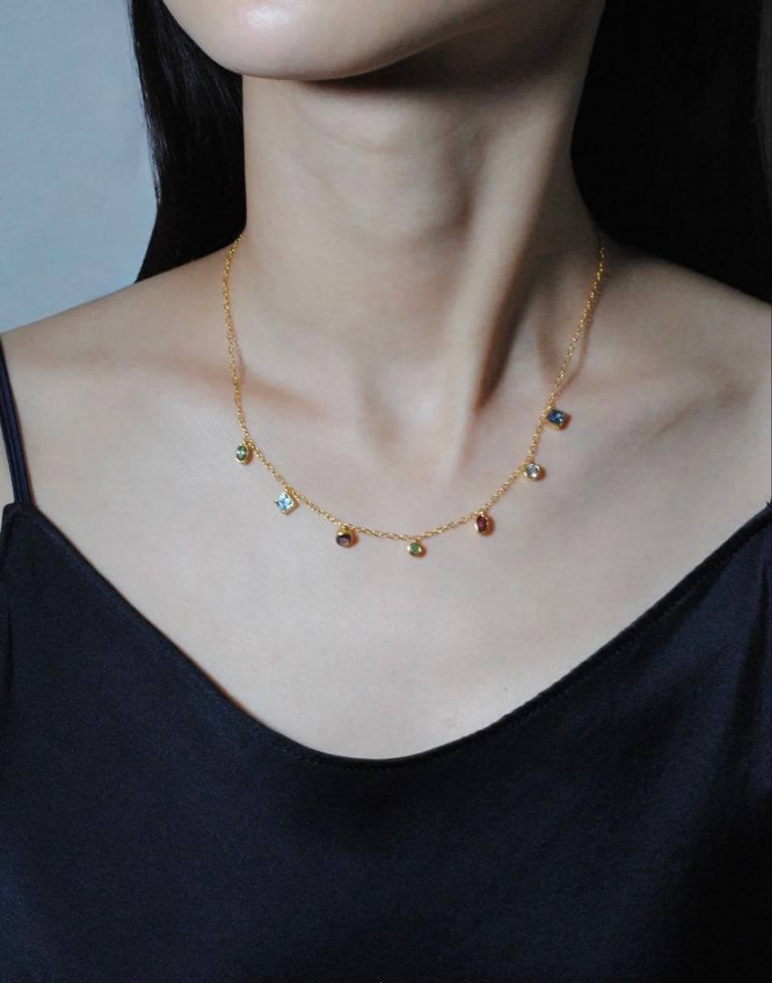 美品odulエメラルド&グリーントルマリン&スイスブルートパーズネックレス