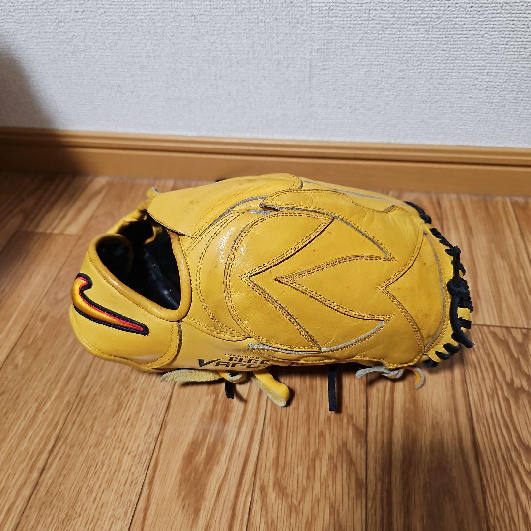 ナイキ　硬式　グローブ　投手用