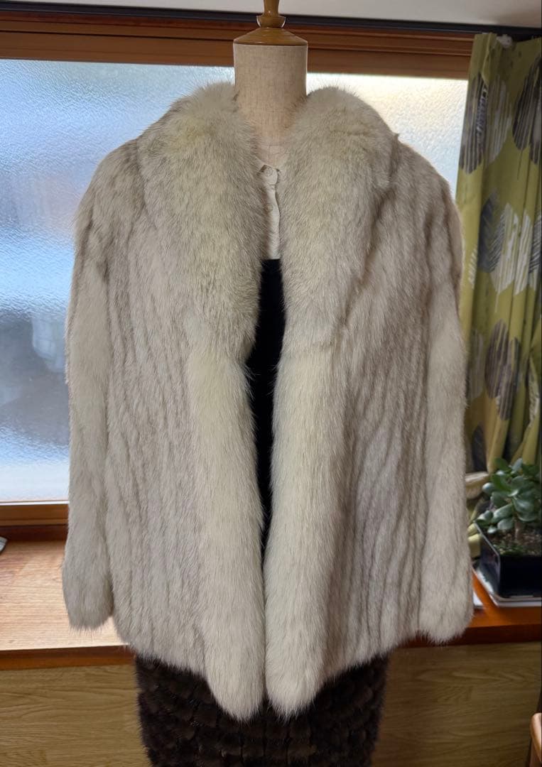 ☆ブルーフォックス☆ハーフコート　毛皮コート ショート丈　13号