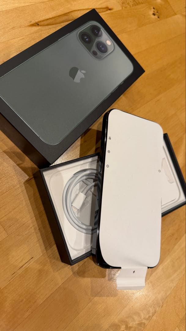 iPhone 13 pro 256GB Alpine Green simフリー