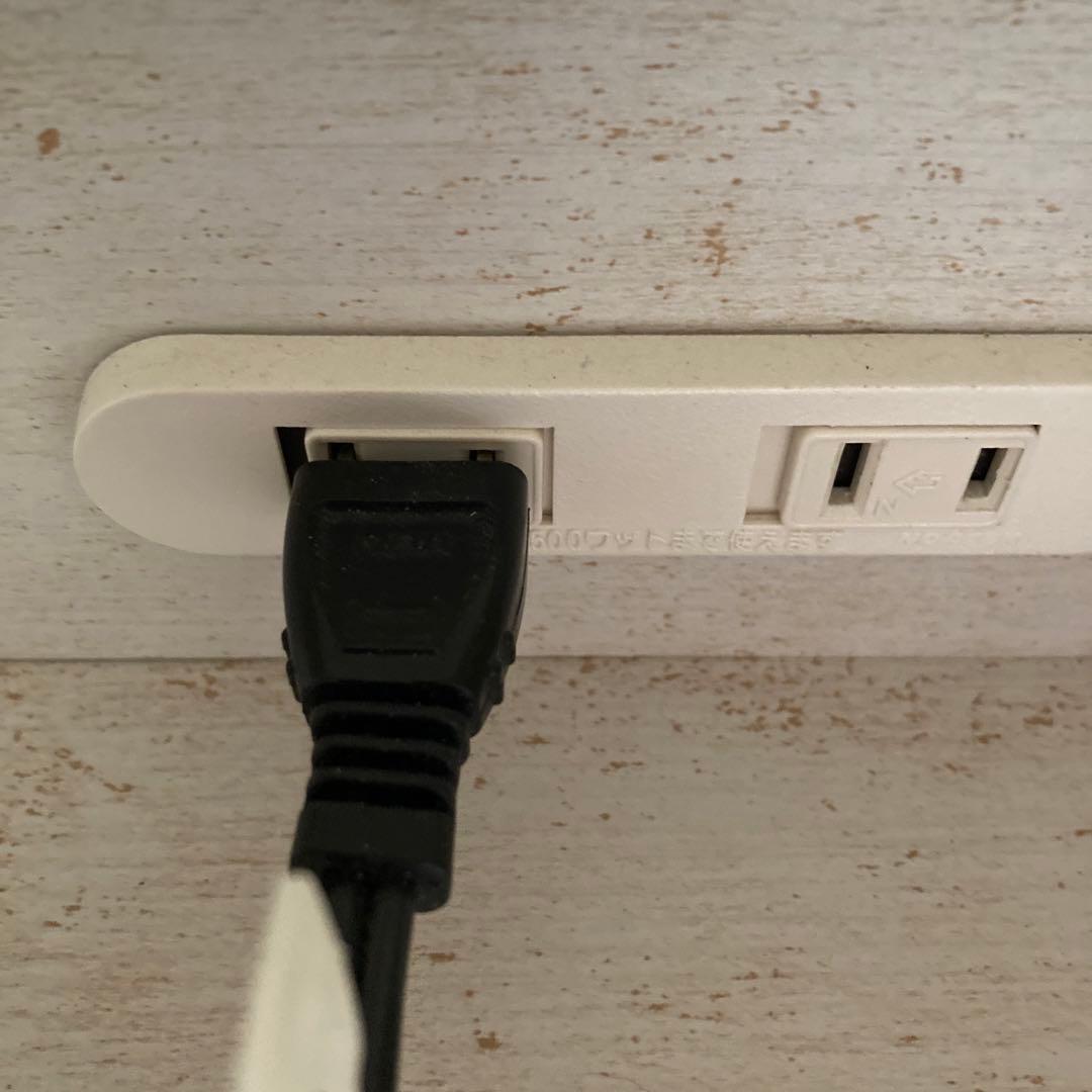 キャビネット（コンセント付き）