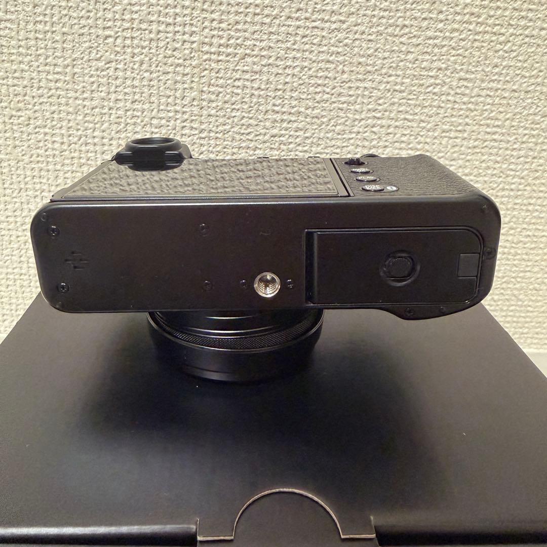 Fujifilm X100VI ブラック 本体と付属品