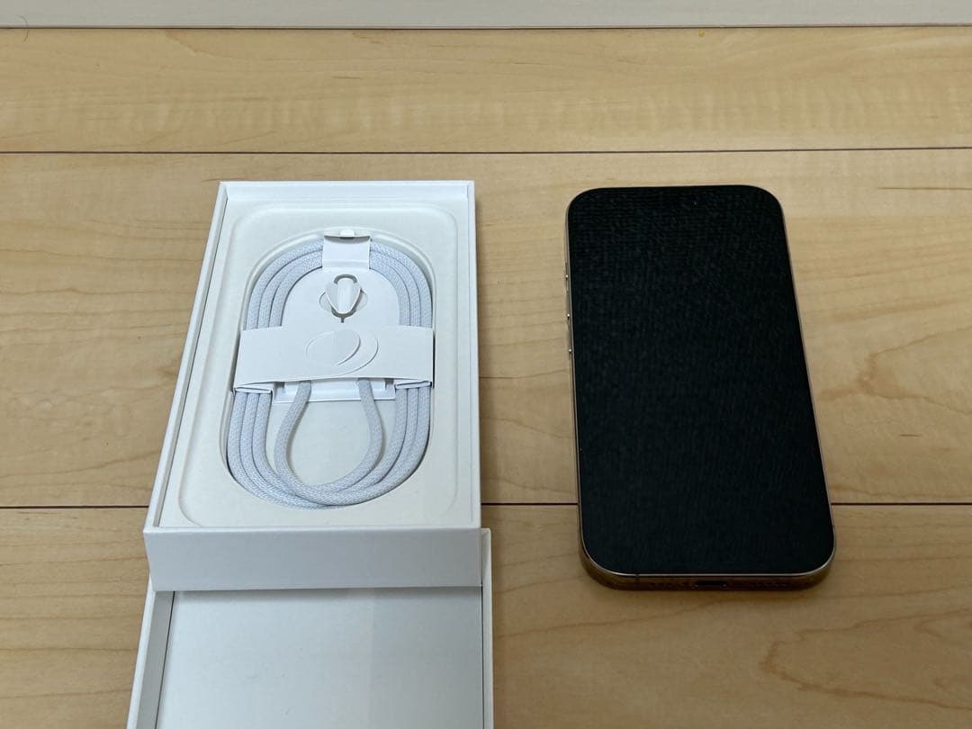 iPhone16pro 512GB ナチュラルチタニウム SIMフリー