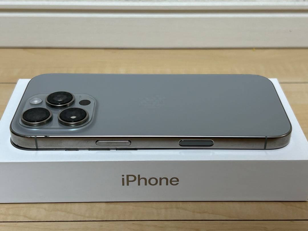 iPhone16pro 512GB ナチュラルチタニウム SIMフリー