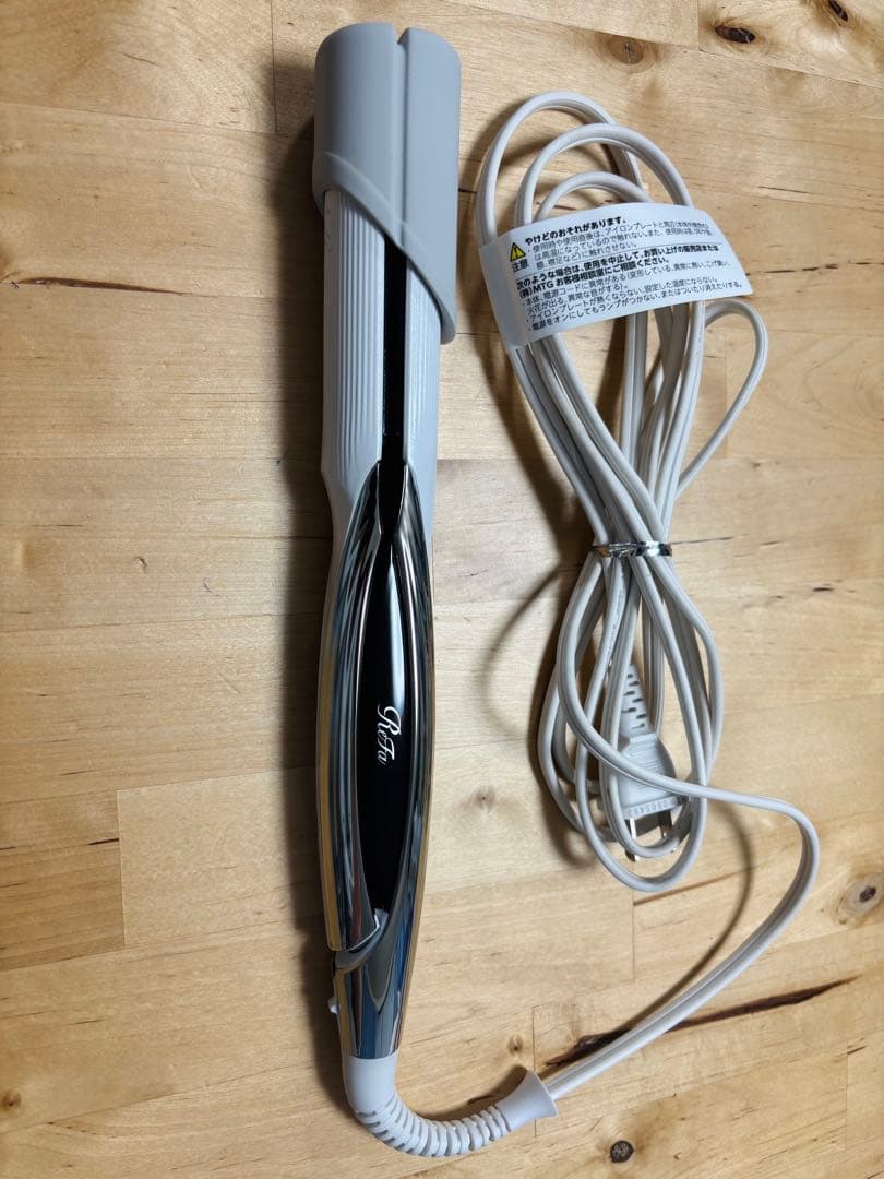 リファ　ビューティック　ストレートアイロン　RE-AC02A