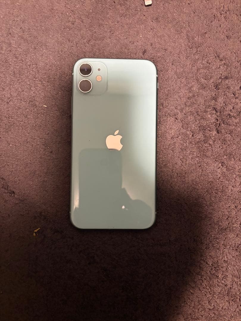 iphone11 本体128GB オマケつき　SIMフリー