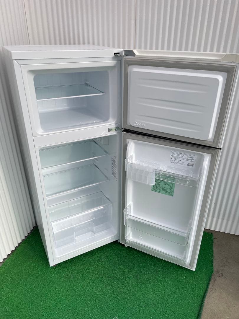934 ハイセンス おしゃれホワイト2ドア冷蔵庫 トップフリーザー スリム 単身