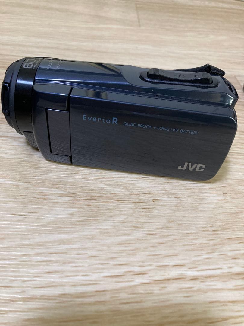 値下　JVC Everio R GZ-E2470 ビデオカメラ本体 ケース付き