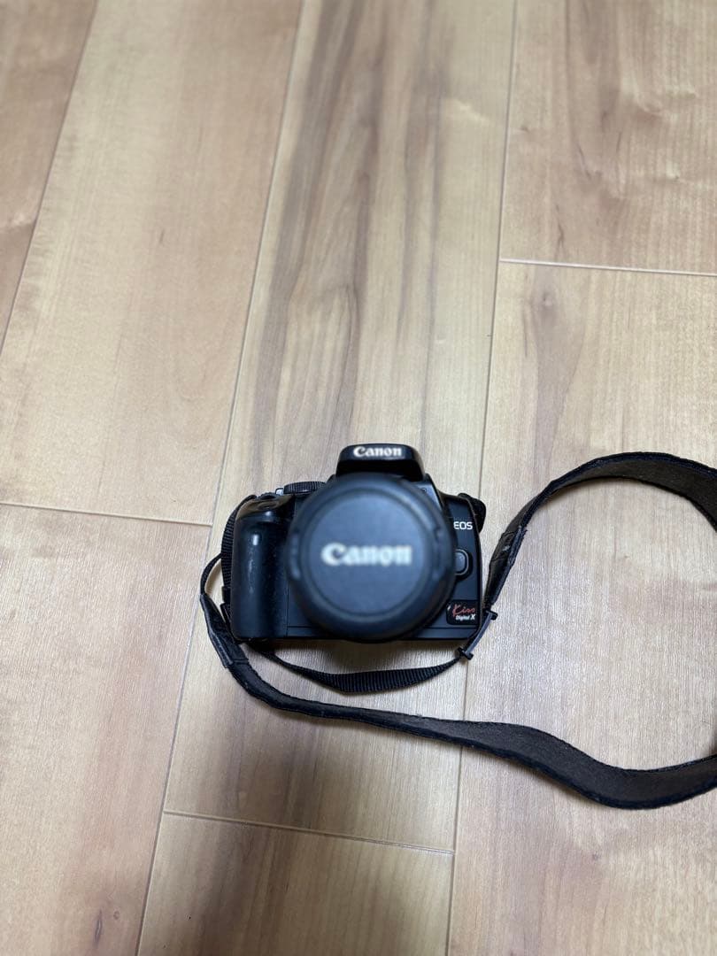 Canon EOS Kiss Digital X レンズ付 動作未確認