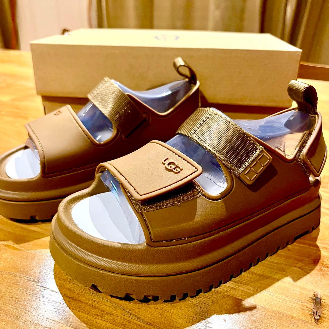 【19.5cm】UGG ゴールデングロウ