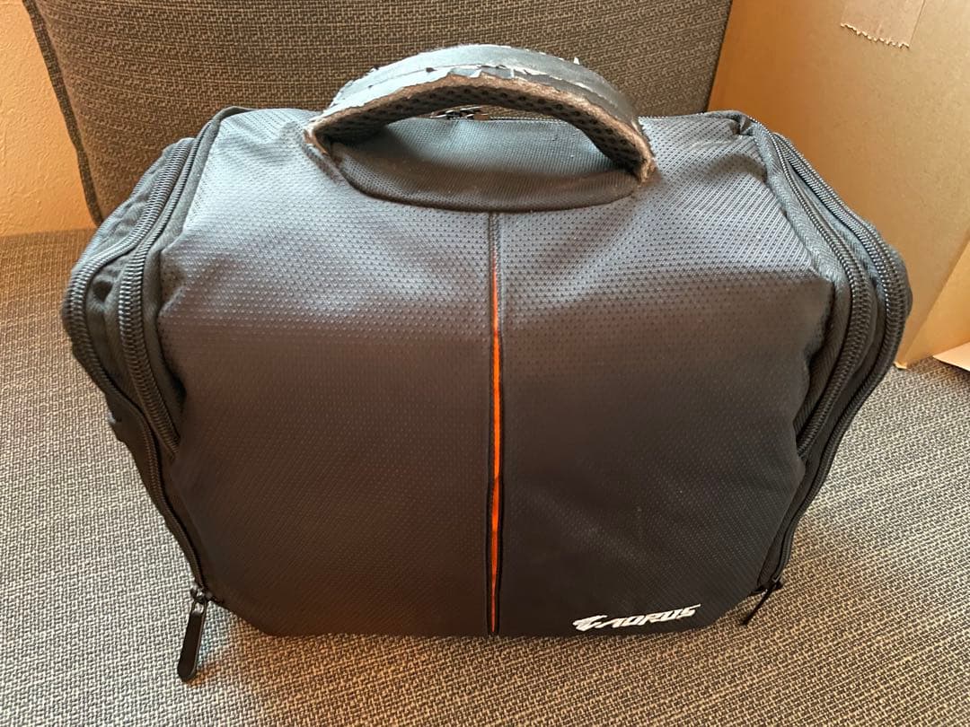 グラフィックボード・グラボ・ビデオカード AORUS GTX 1070 Gaming Box eGPU