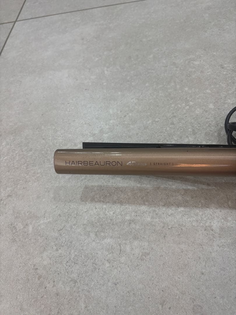 HAIRBEAURON ヘアビューロン 4d plus ストレートアイロン