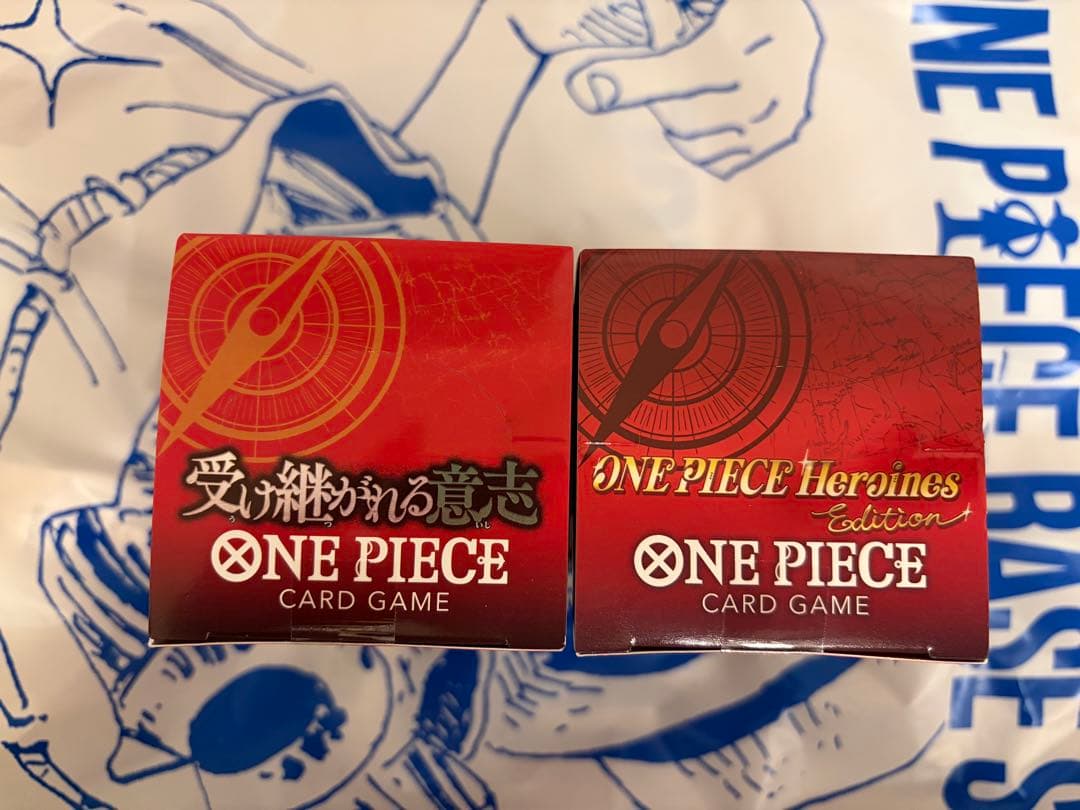 ワンピースカードゲーム　受け継がれる意志　ヒロインズエディション　box