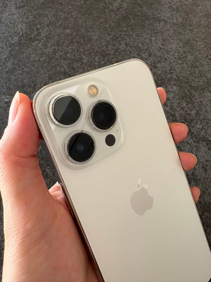 iPhone13Pro 128GB SIMフリー 残債なし　スマホ　シルバー